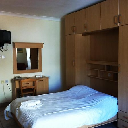 Clover Holiday Complex Qawra Zimmer foto