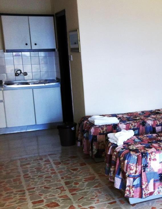 Clover Holiday Complex Qawra Zimmer foto
