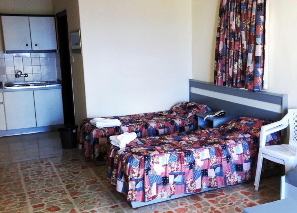 Clover Holiday Complex Qawra Zimmer foto