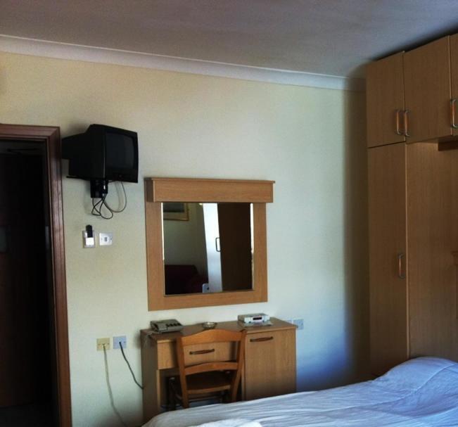 Clover Holiday Complex Qawra Zimmer foto