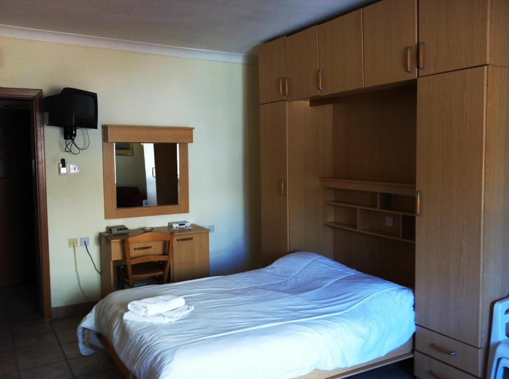 Clover Holiday Complex Qawra Zimmer foto
